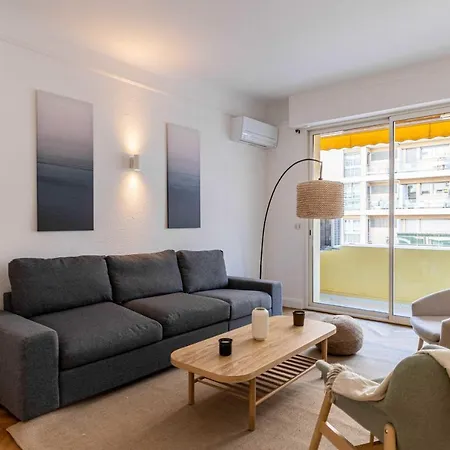 Renovated 80m2 6p 2br - Palm Beach *